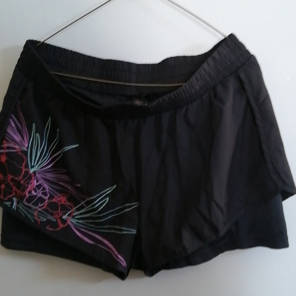 Victory short